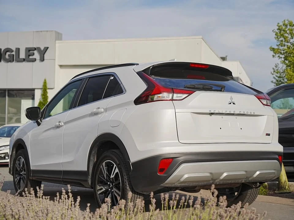 2023 Mitsubishi Eclipse Cross - Image 8 of 20
