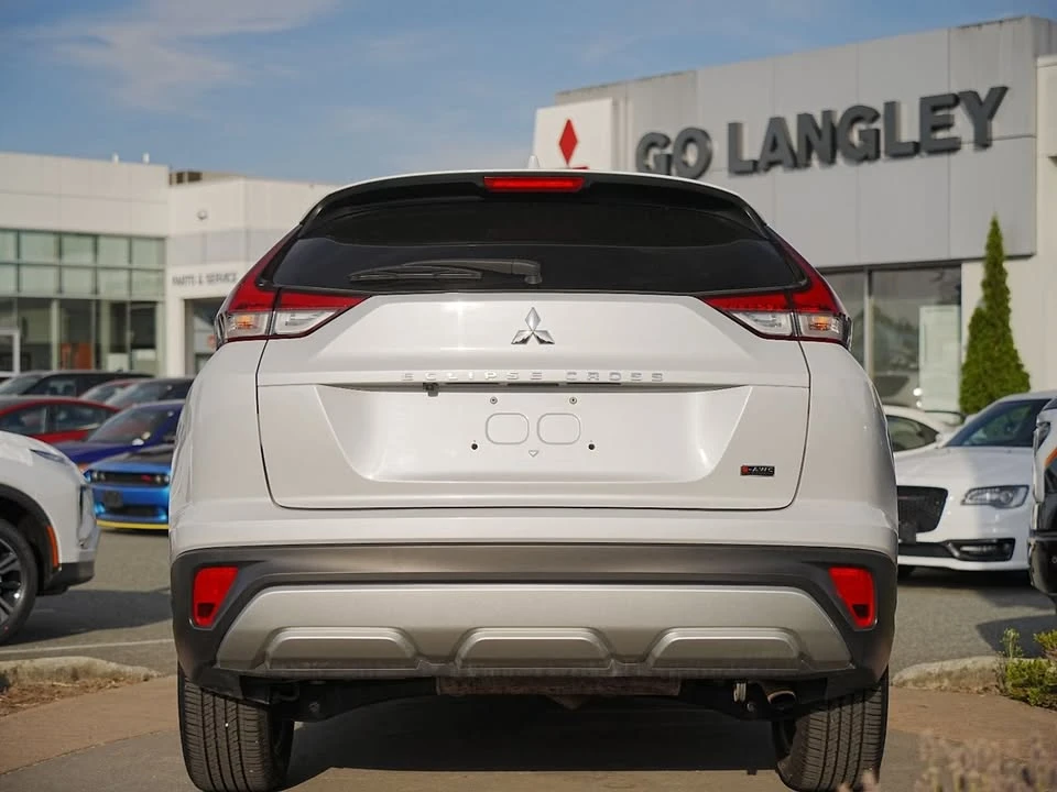 2023 Mitsubishi Eclipse Cross - Image 7 of 20