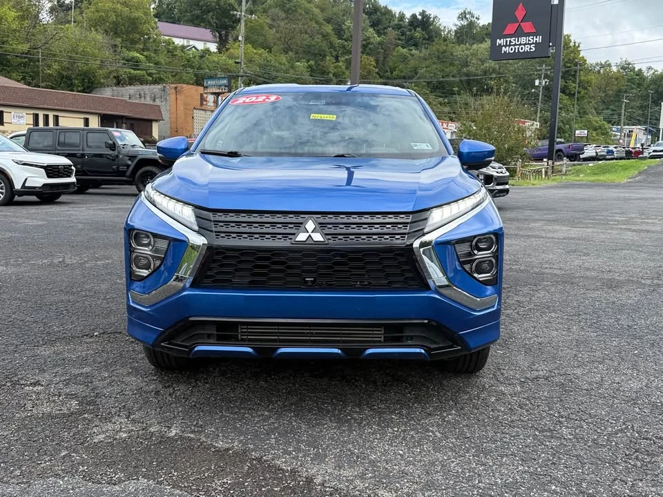2023 Mitsubishi Eclipse Cross - Image 5 of 15