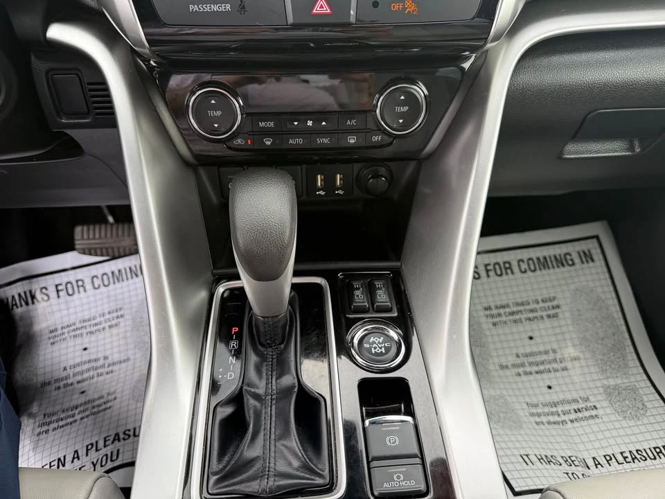2023 Mitsubishi Eclipse Cross - Image 14 of 15