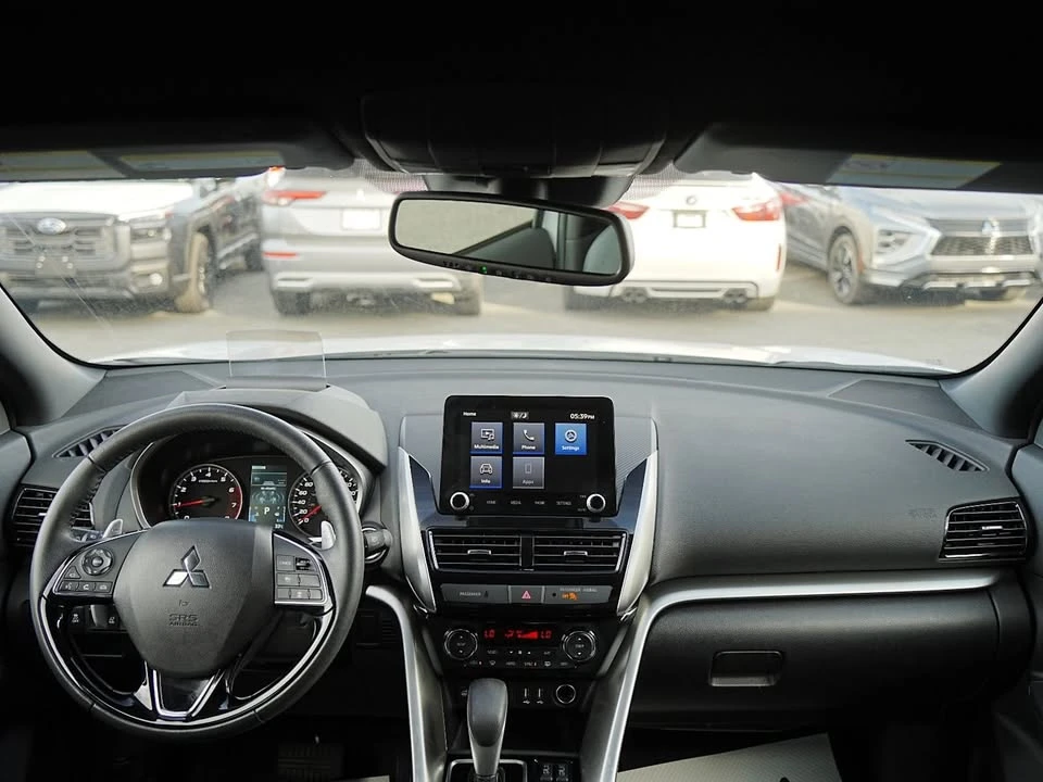 2023 Mitsubishi Eclipse Cross - Image 16 of 19