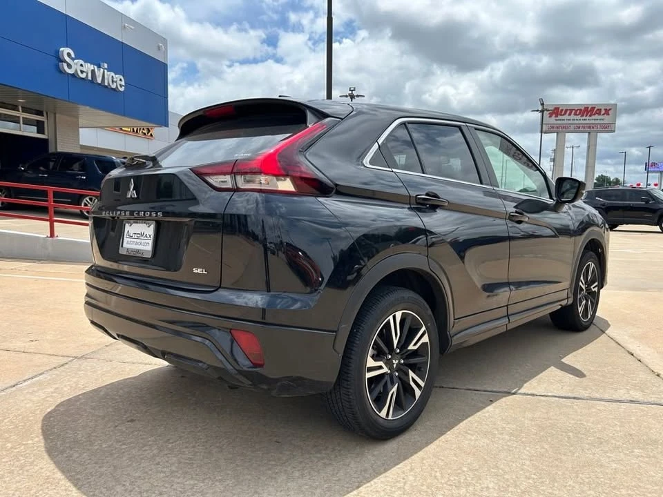 2023 Mitsubishi Eclipse Cross - Image 4 of 7