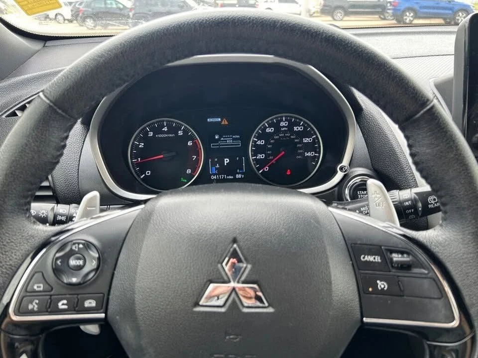 2023 Mitsubishi Eclipse Cross - Image 18 of 20
