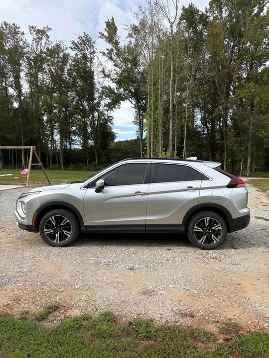 2023 Mitsubishi Eclipse Cross - Image 3 of 15