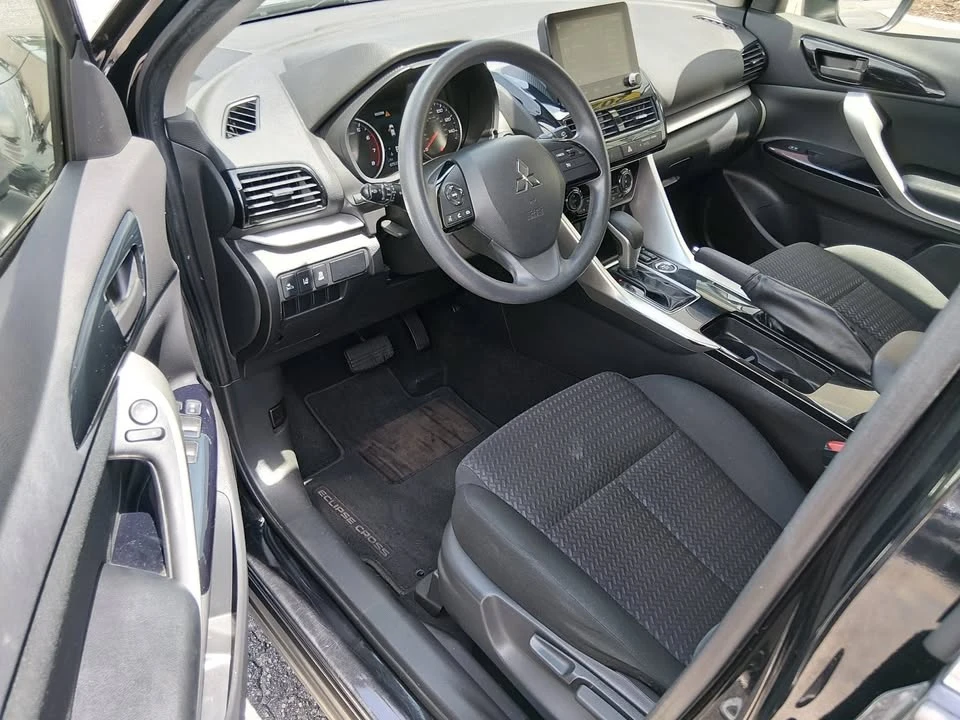 2023 Mitsubishi Eclipse Cross - Image 4 of 5