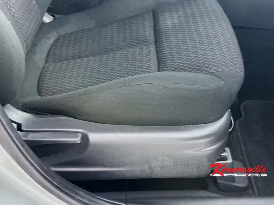 2023 Mitsubishi Eclipse Cross - Image 23 of 24
