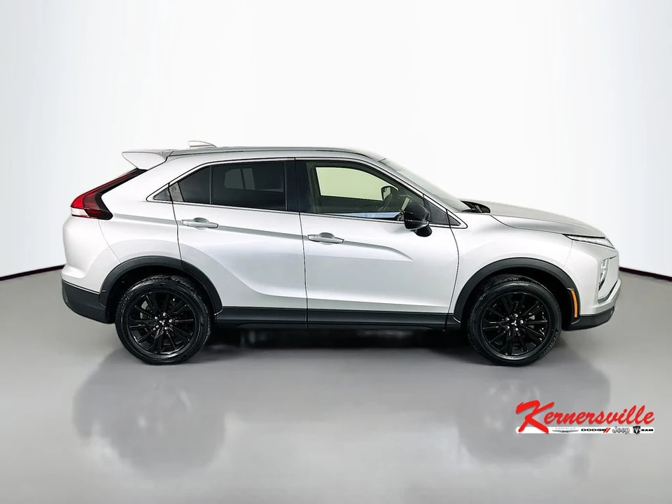 2023 Mitsubishi Eclipse Cross - Image 8 of 24