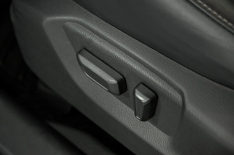 2023 Mitsubishi Eclipse Cross - Image 20 of 29