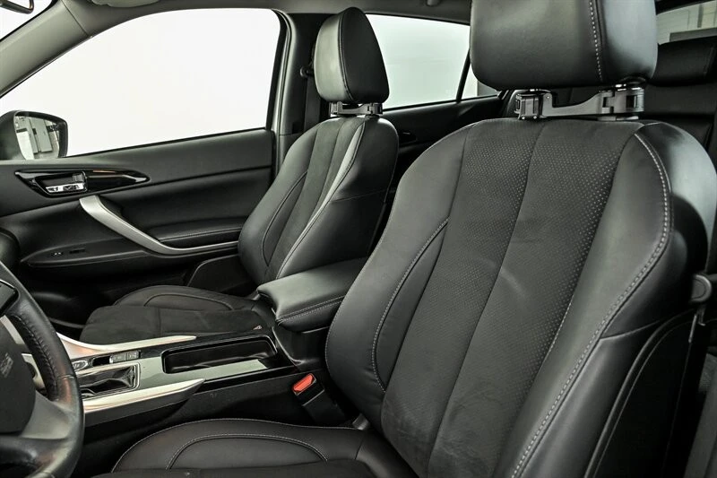 2023 Mitsubishi Eclipse Cross - Image 16 of 29