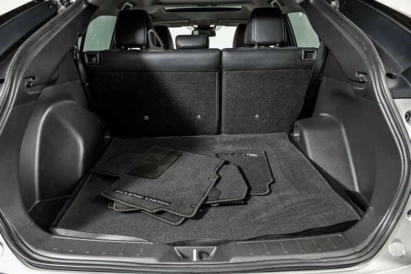 2023 Mitsubishi Eclipse Cross - Image 11 of 29