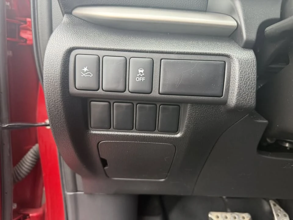 2023 Mitsubishi Eclipse Cross - Image 5 of 16