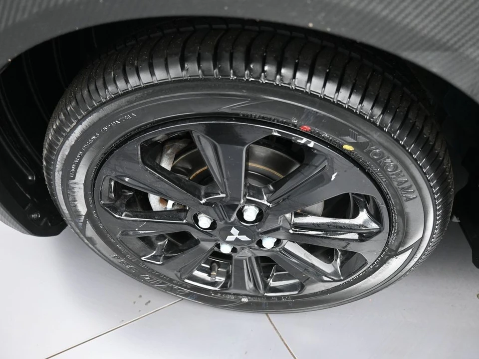 2023 Mitsubishi Mirage 6th Gen - Image 14 of 21
