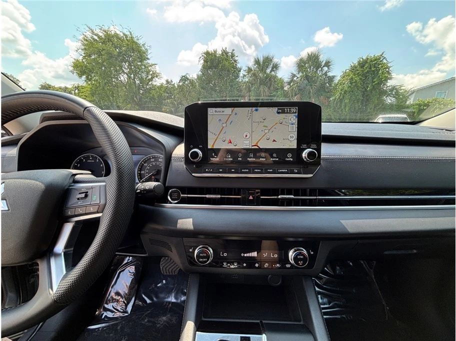 2023 Mitsubishi Outlander - Image 11 of 21