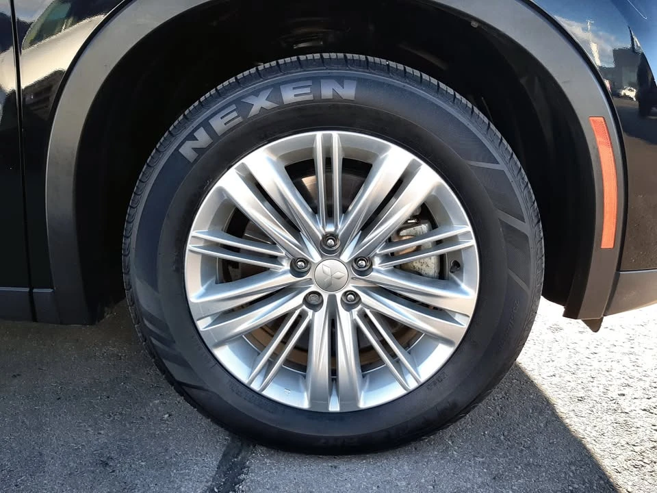 2023 Mitsubishi Outlander - Image 12 of 20