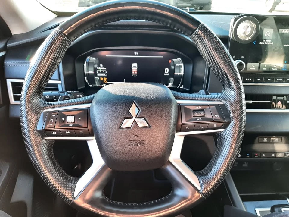 2023 Mitsubishi Outlander - Image 19 of 20