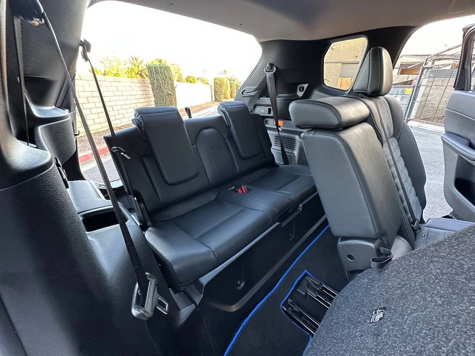2023 Mitsubishi Outlander - Image 19 of 21