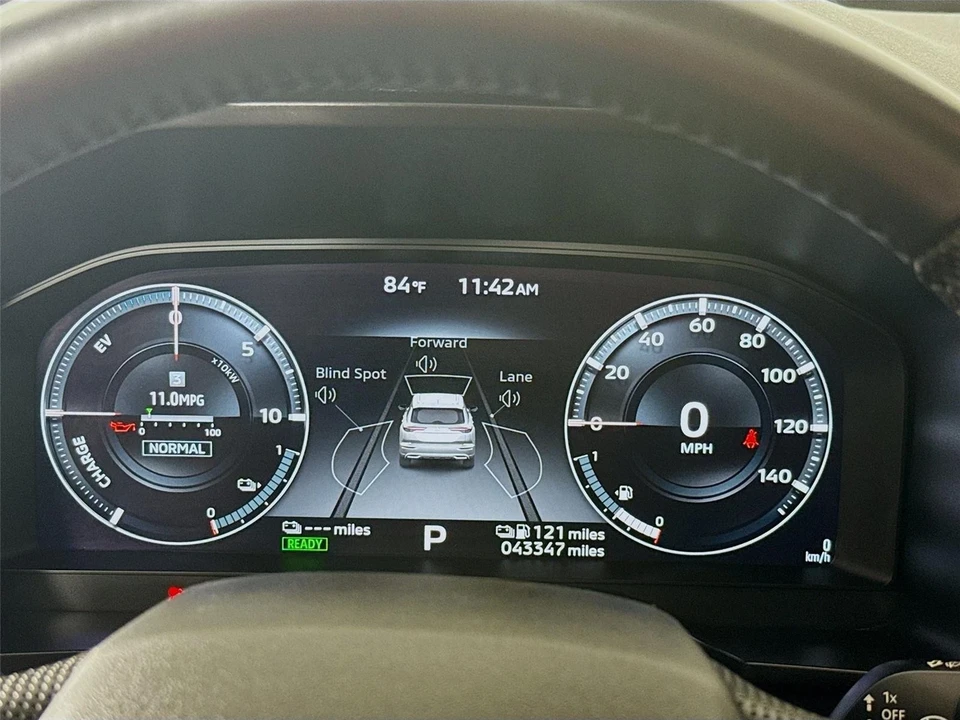 2023 Mitsubishi Outlander - Image 12 of 12