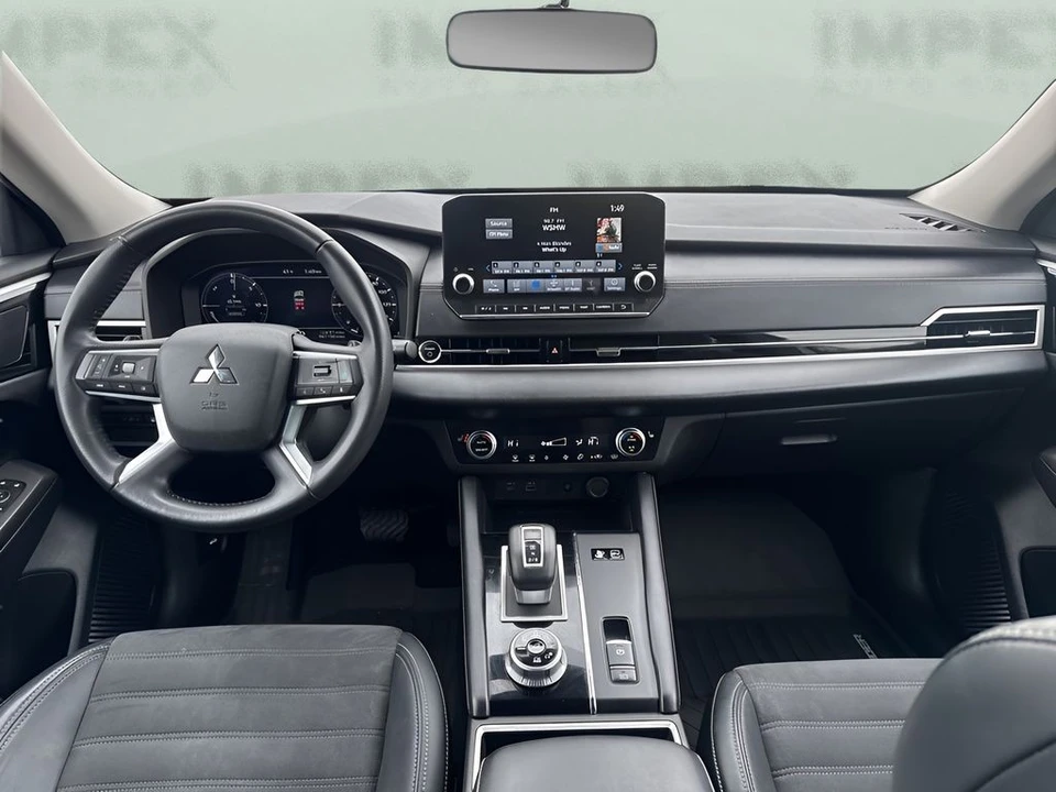 2023 Mitsubishi Outlander - Image 12 of 12