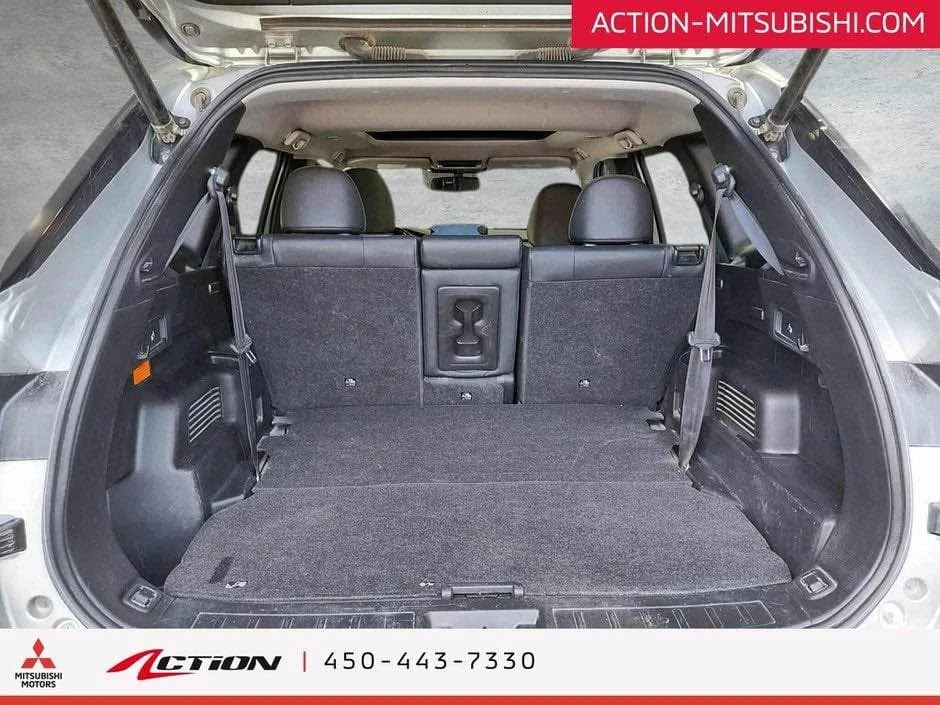 2023 Mitsubishi Outlander - Image 14 of 14