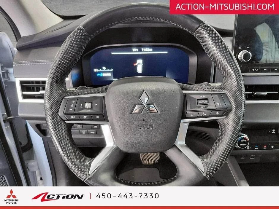 2023 Mitsubishi Outlander - Image 8 of 13