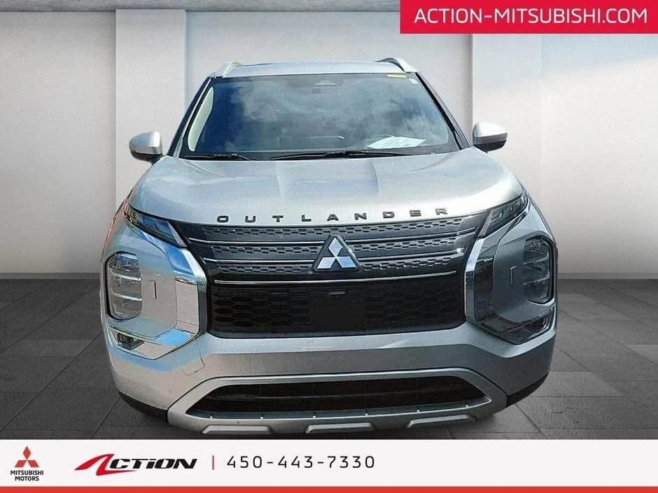 2023 Mitsubishi Outlander - Image 2 of 14