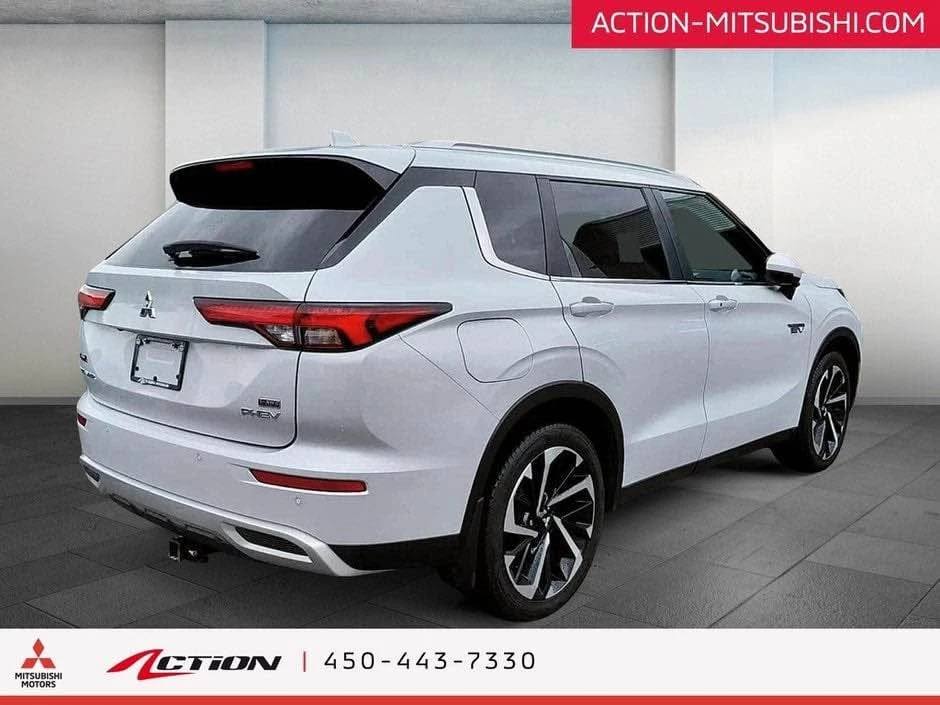 2023 Mitsubishi Outlander - Image 5 of 13