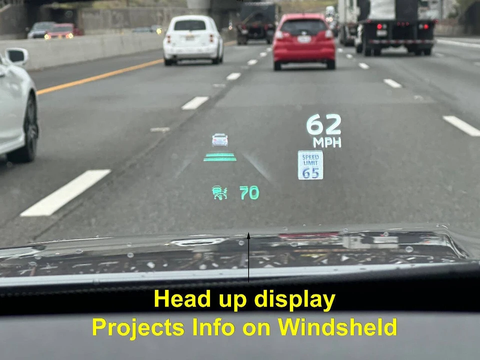 2023 Mitsubishi Outlander - Image 3 of 21