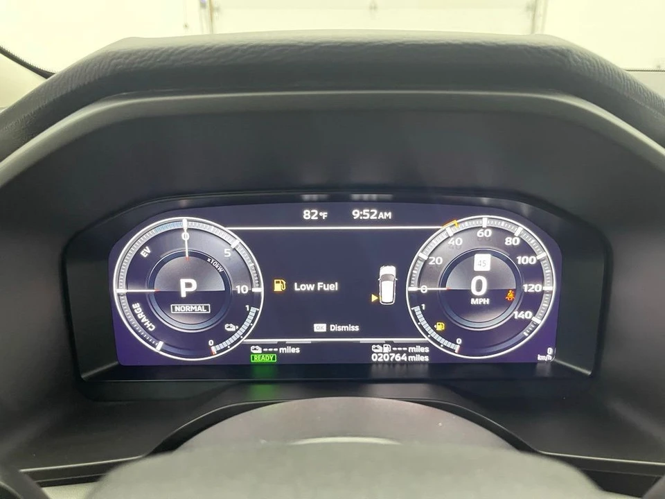 2023 Mitsubishi Outlander - Image 3 of 12