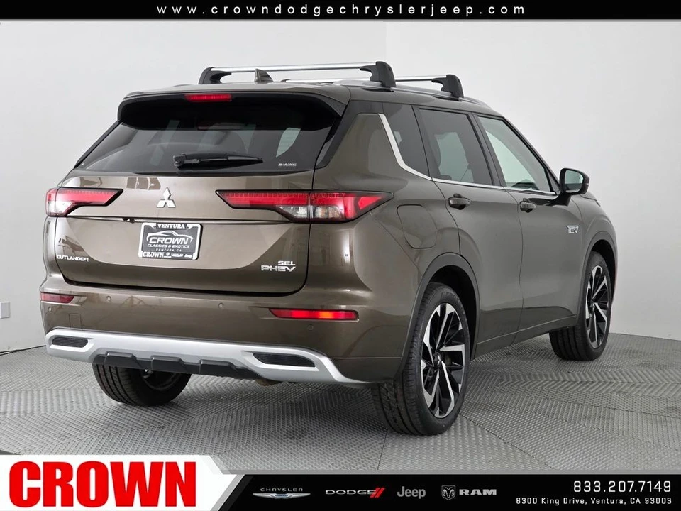 2023 Mitsubishi Outlander - Image 7 of 12