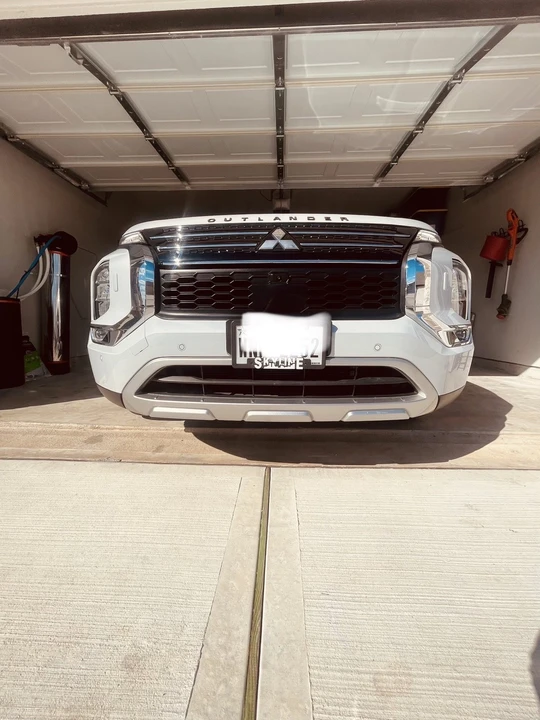 2023 Mitsubishi Outlander - Image 12 of 21