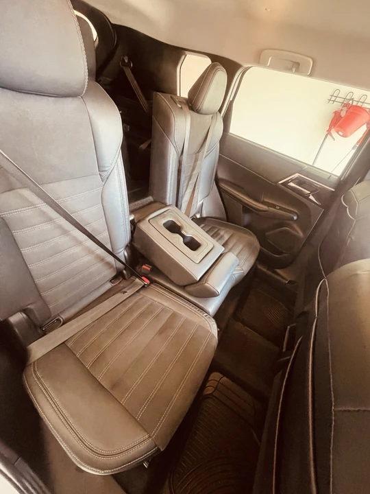 2023 Mitsubishi Outlander - Image 19 of 21