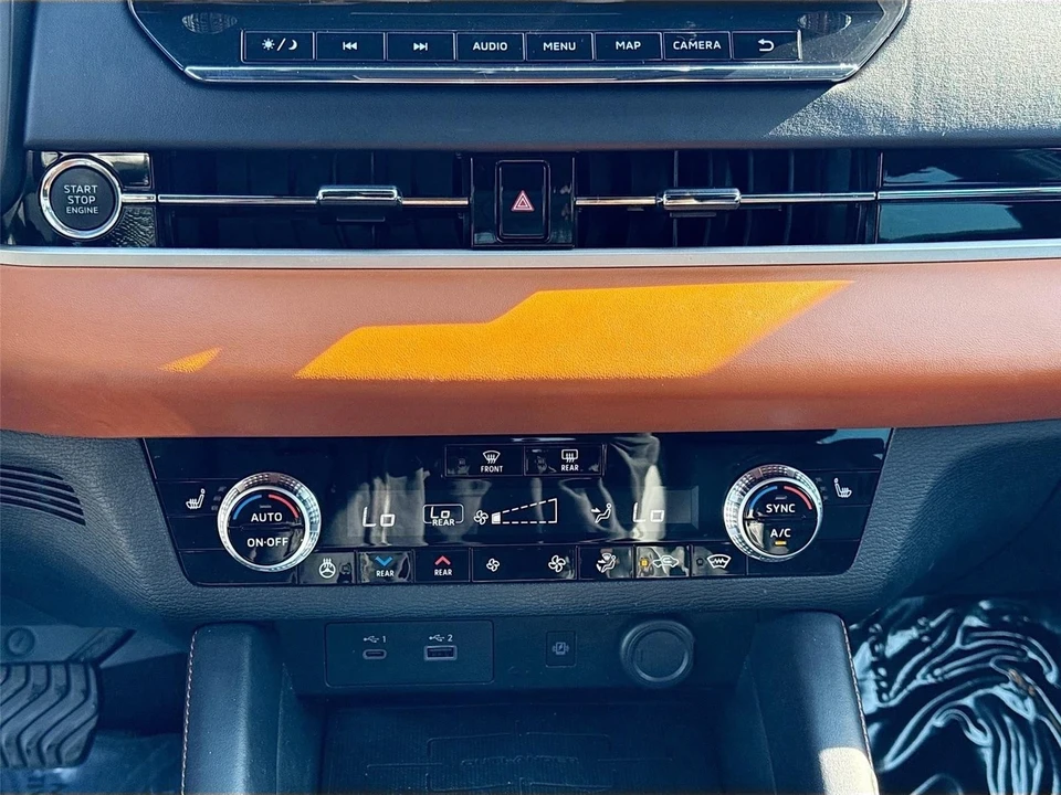 2023 Mitsubishi Outlander - Image 15 of 21