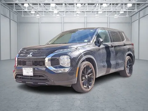 2023 Mitsubishi Outlander SEL Black Edition