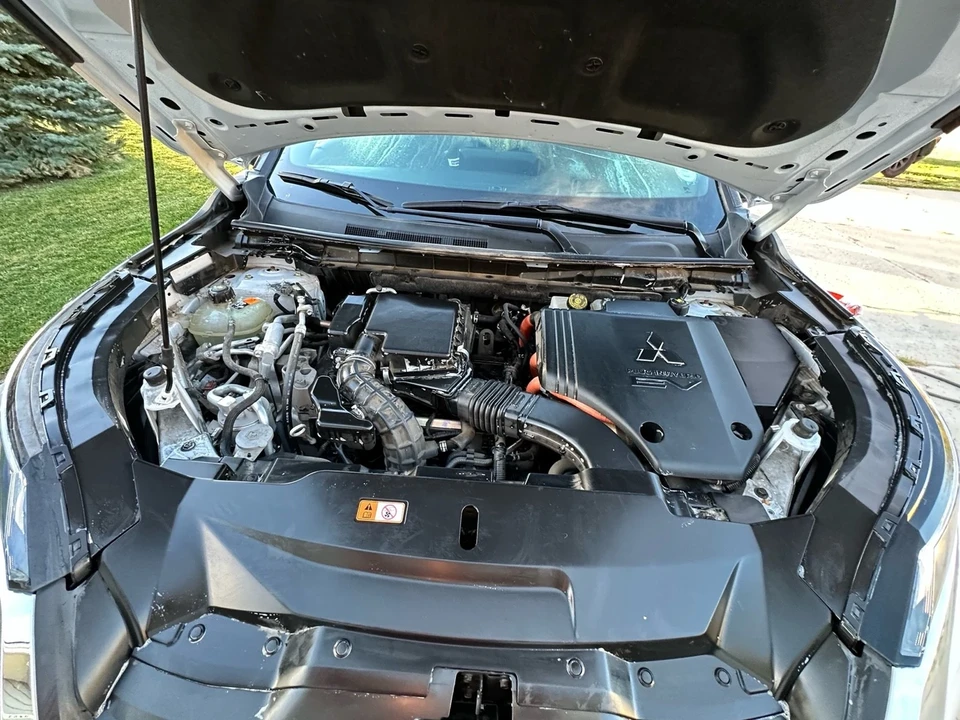 2023 Mitsubishi Outlander - Image 12 of 12