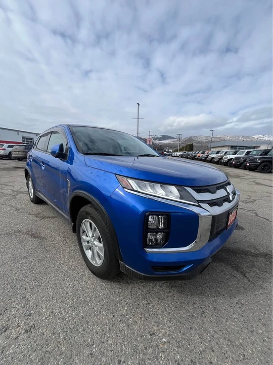 2023 Mitsubishi RVR - Image 3 of 14