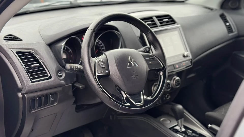 2023 Mitsubishi RVR - Image 10 of 20