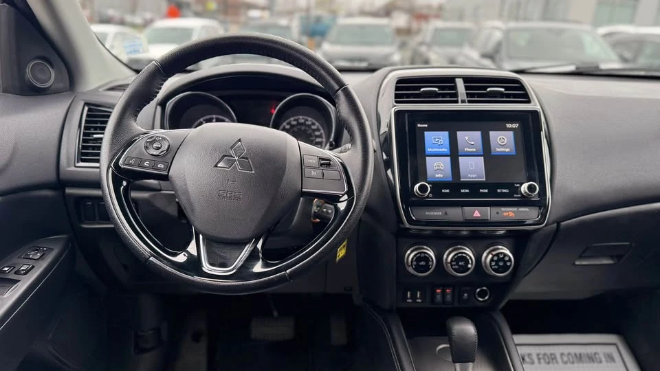 2023 Mitsubishi RVR - Image 12 of 20
