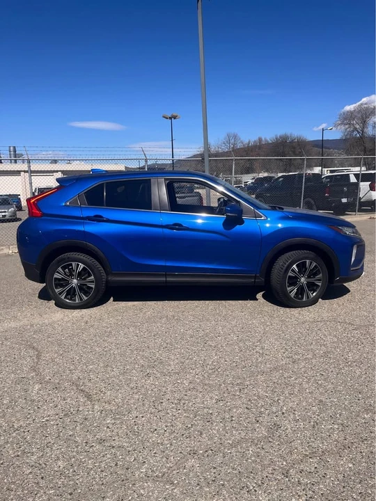 2023 Mitsubishi RVR - Image 2 of 7