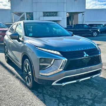 2023 Mitsubishi RVR SE