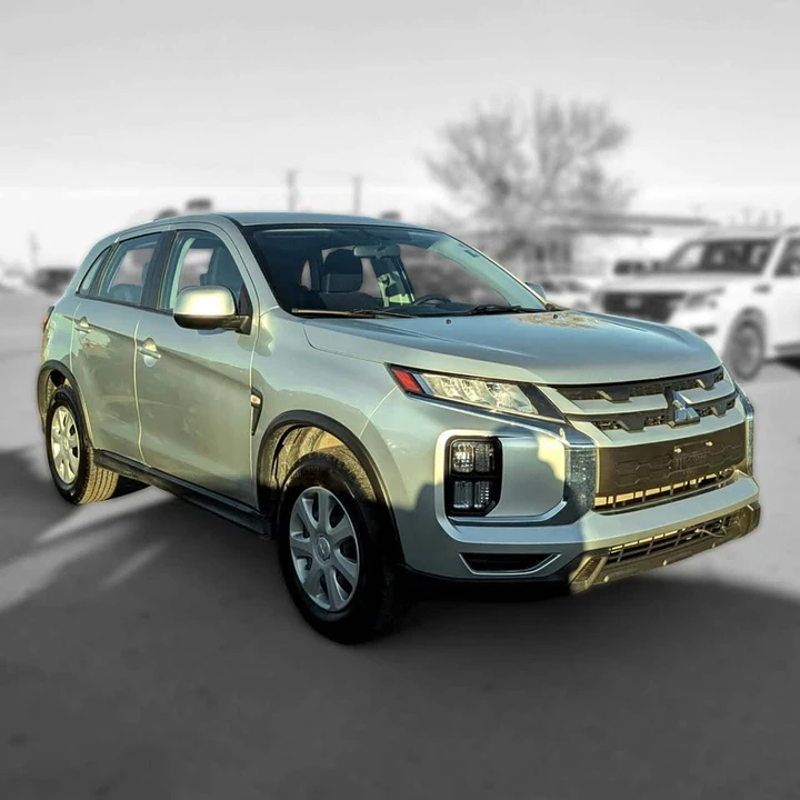 2023 Mitsubishi RVR - Image 2 of 7