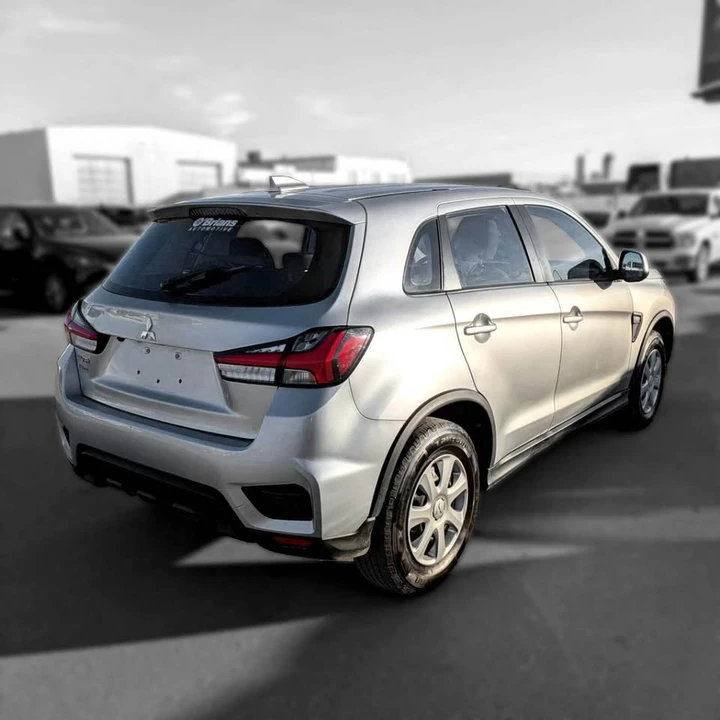2023 Mitsubishi RVR - Image 3 of 7
