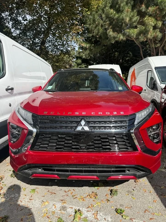 2023 Mitsubishi Eclipse - Image 2 of 14