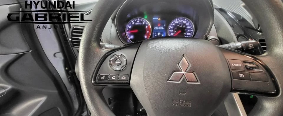 2023 Mitsubishi Eclipse - Image 12 of 20