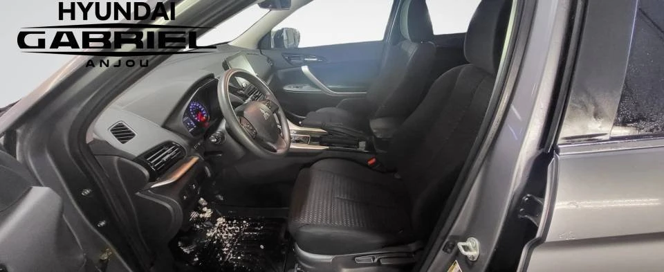 2023 Mitsubishi Eclipse - Image 16 of 20
