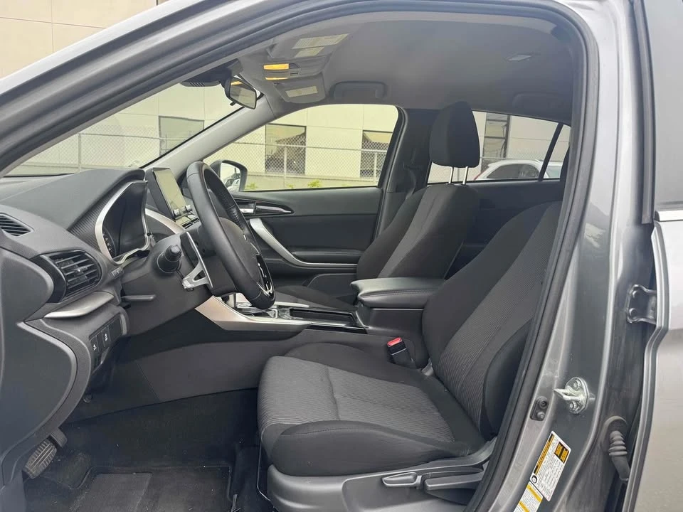 2023 Mitsubishi Eclipse Cross - Image 12 of 20