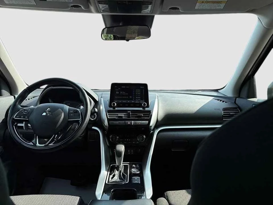 2023 Mitsubishi Eclipse Cross - Image 8 of 17
