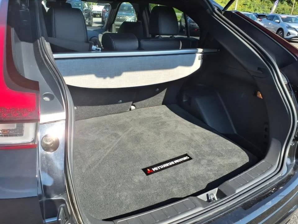2023 Mitsubishi Eclipse Cross - Image 10 of 20