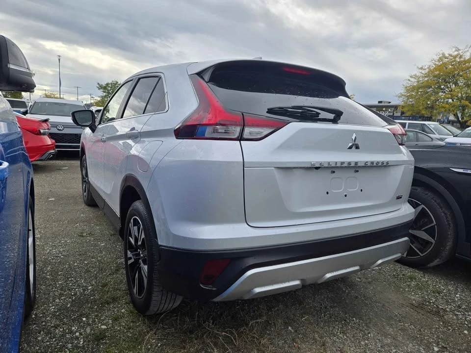 2023 Mitsubishi Eclipse Cross - Image 6 of 14