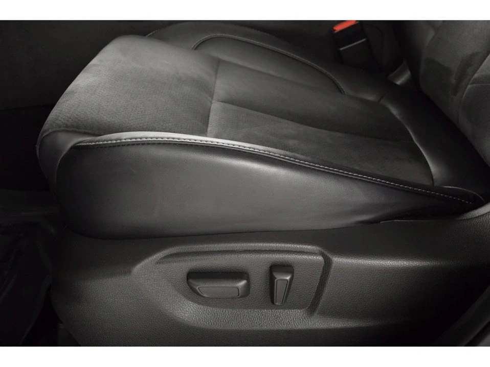 2023 Mitsubishi Eclipse Cross - Image 19 of 19