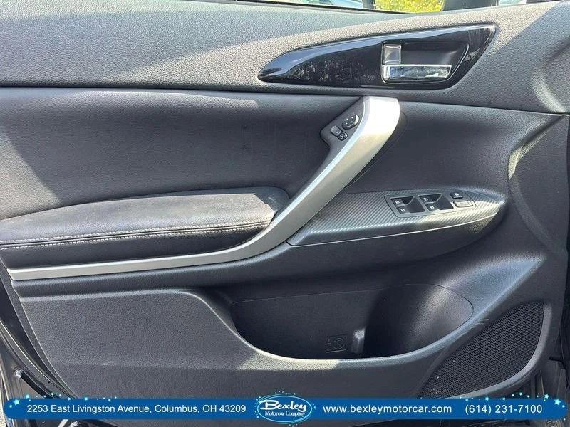 2023 Mitsubishi Eclipse Cross - Image 17 of 20